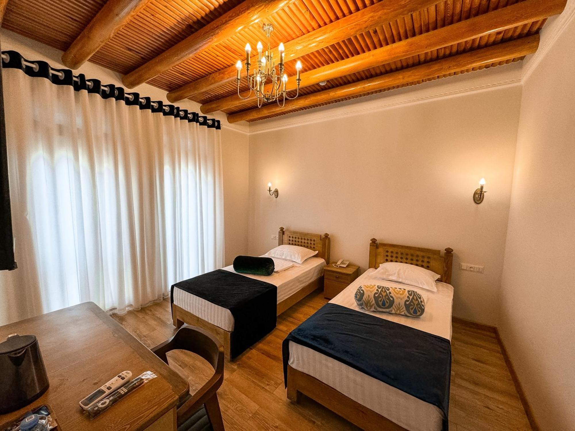 Duston Boutique XIX Century Rooms Buchara Exteriér fotografie