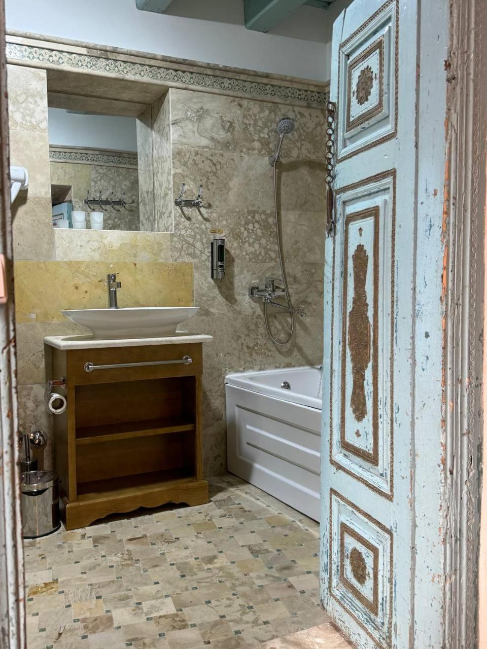 Duston Boutique XIX Century Rooms Buchara Exteriér fotografie